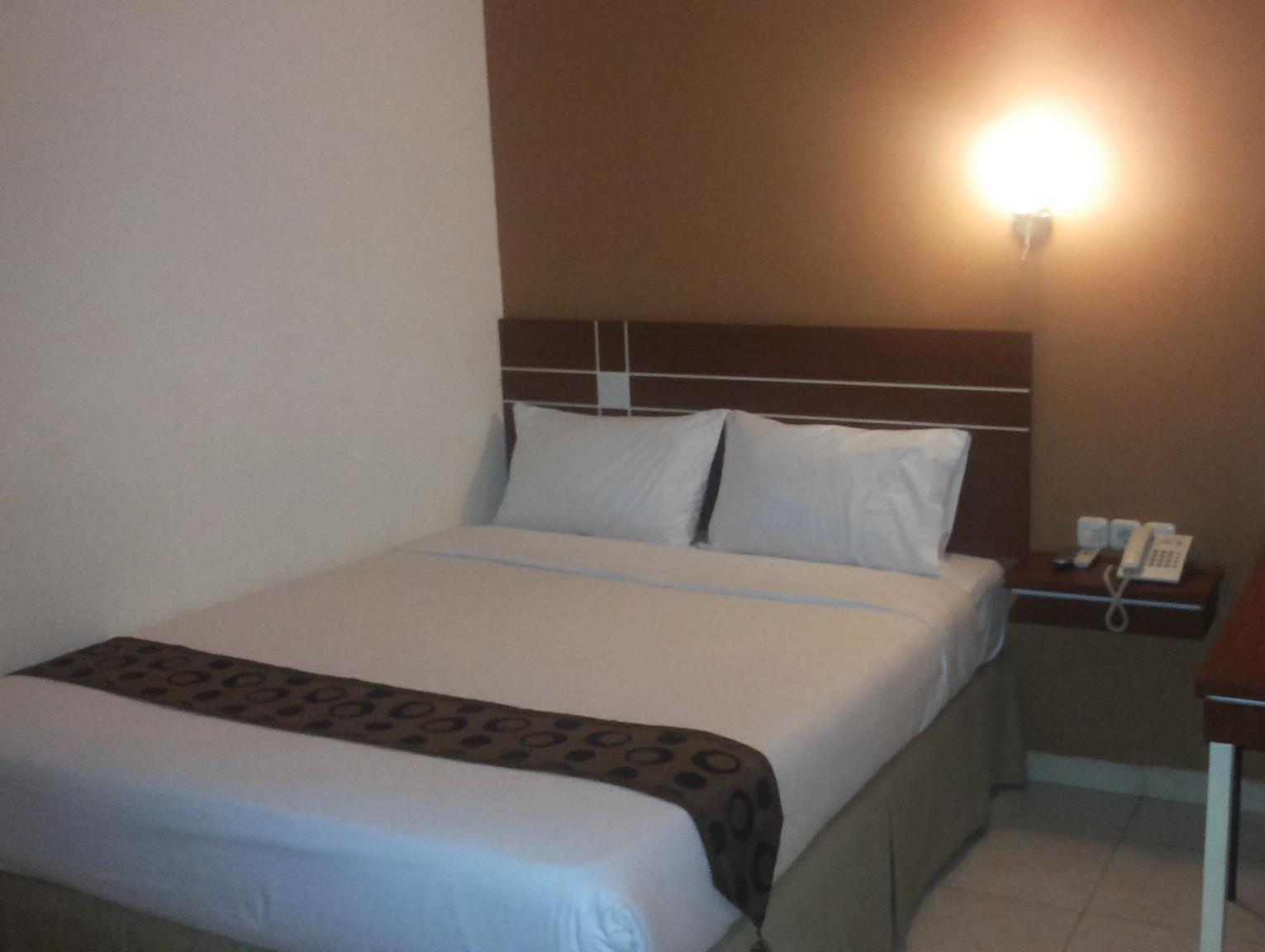 Urbanview Trisula Hotel Μακασάρ Εξωτερικό φωτογραφία